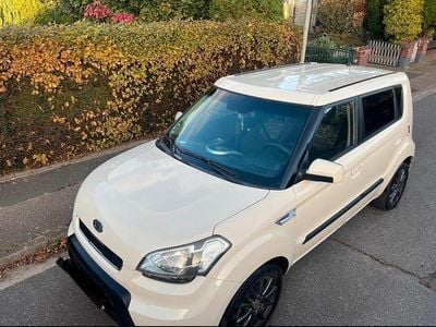 Second-hand Kia Soul 124 CP (91 kW) 2009 Bej SUV
