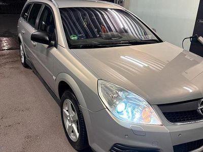 Gebraucht Opel Vectra 150 PS (110 kW) 2005 Silber Kombi
