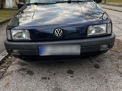 Gebraucht VW Passat 107 PS (78 kW) 1988 Violet Limousine