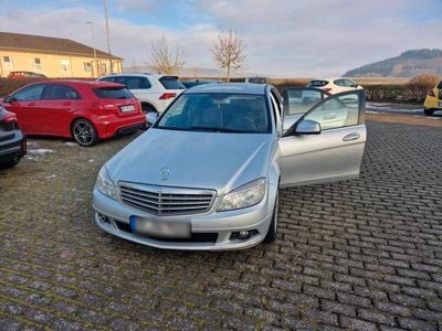 Mercedes C200