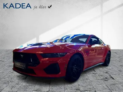 Neu Ford Mustang GT Fastback 446 PS (328 kW) 2026 Rot Coupé