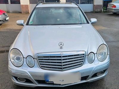 Mercedes E220