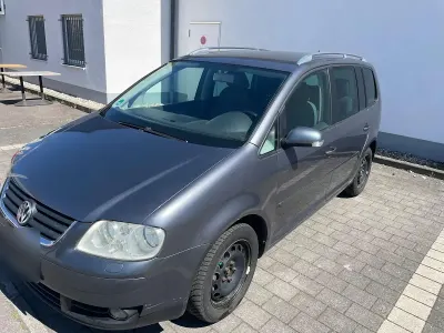 Brugt VW Touran 105 HK (77 kW) 2004 Grå MPV