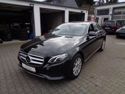 Mercedes E200