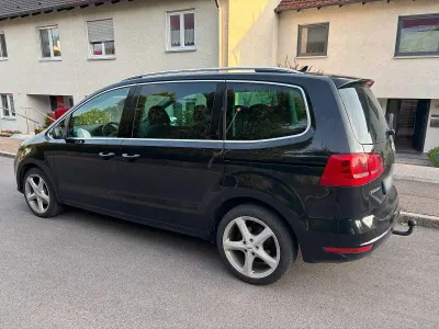 Gebraucht VW Sharan Highline 170 PS (125 kW) 2011 Schwarz Van / Kleinbus
