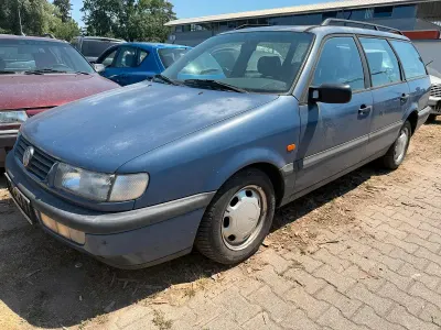Gebraucht VW Passat 90 PS (66 kW) 1993 Blau Kombi
