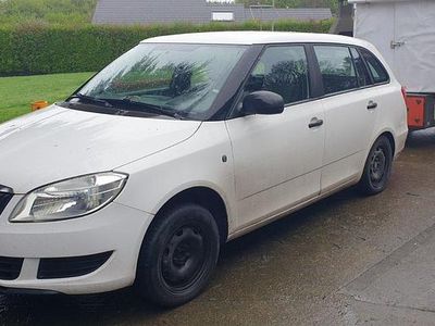 Gebraucht Skoda Fabia 75 PS (55 kW) 2014 Weiß Kombi