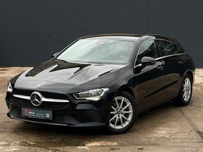 Gebraucht Mercedes CLA180 Shooting Brake 136 PS (100 kW) 2023 Schwarz Kombi