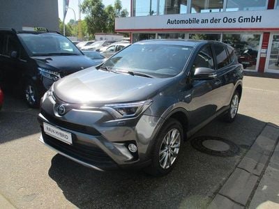 Używany Toyota RAV4 Hybrid Team 197 KM (144 kW) 2018 Szary SUV