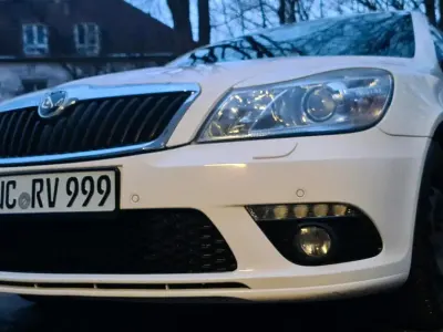 Gebraucht Skoda Octavia vRS 200 PS (147 kW) 2010 Weiß Kombi