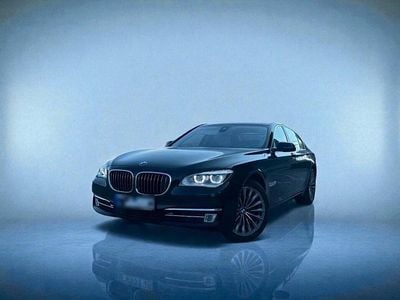 Gebraucht BMW 740 313 PS (230 kW) 2015 Schwarz Limousine
