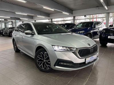 Gebraucht Skoda Octavia Clever 150 PS (110 kW) 2022 Brilliant Kombi