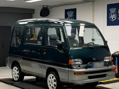 Gebraucht Subaru Libero 55 PS (40 kW) 1993 Grün Van / Kleinbus