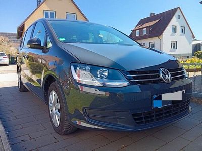 Gebraucht VW Sharan 140 PS (102 kW) 2014 Grau Van / Kleinbus