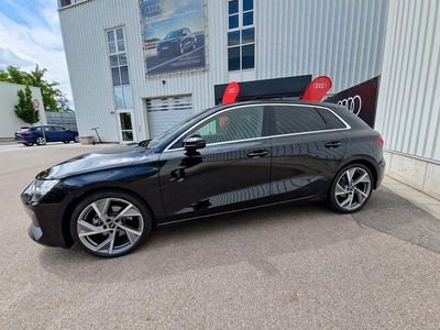 Gebraucht Audi A3 Comfort 150 PS (110 kW) 2024 Schwarz Kombi