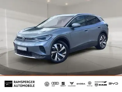 Gebraucht VW ID.4 Pro Performance 150 kW (204 PS) 2022 Stonewashed blue metallic/schwarz (metallic) SUV