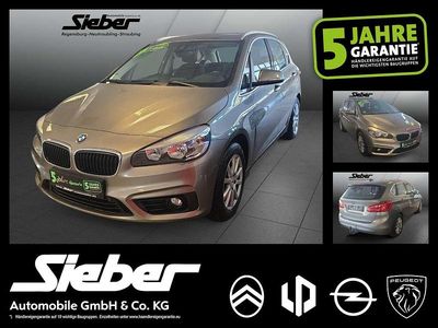 Platinsilber metallic Gebraucht 2015 BMW 218 Active Tourer Van / Kleinbus | 10.990 € (Fairer Preis)