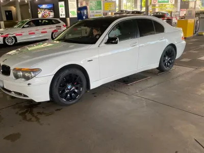 Second-hand BMW 740 258 CP (189 kW) 2004 Alb Berlinǎ