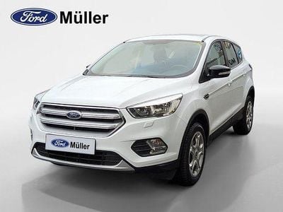 Gebraucht Ford Kuga Trend 120 PS (88 kW) 2019 Weiß SUV