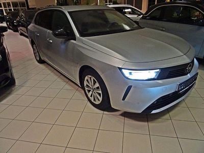 Second-hand Opel Astra Business Elegance 131 CP (96 kW) 2024 Argintiu Break