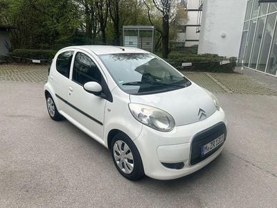 Gebraucht Citroën C1 Advance 68 PS (50 kW) 2012 Weiß Kleinwagen