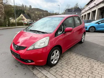 Usata Honda Jazz Trend 90 CV (66 kW) 2010 Rosso Utilitaria