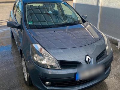 Renault Clio II