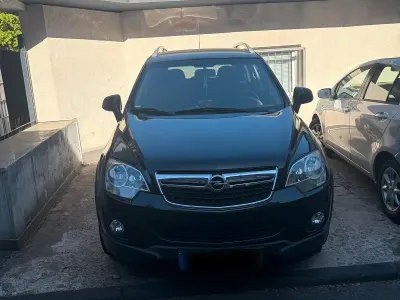 Gebraucht Opel Antara 163 PS (119 kW) 2012 Schwarz SUV
