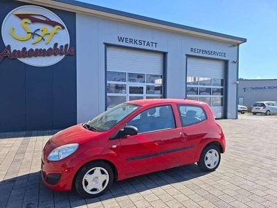 Second-hand Renault Twingo 58 CP (42 kW) 2010 Roșu Hatchback