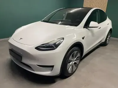 Gebraucht Tesla Model Y RWD 255 kW (347 PS) 2023 Weiß SUV