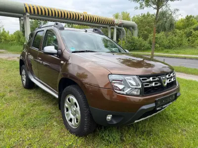 Używany Dacia Duster Prestige 125 KM (91 kW) 2014 Brązowy SUV