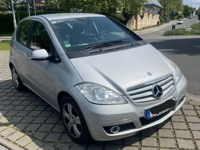 Gebraucht Mercedes A200 Avantgarde 136 PS (100 kW) 2008 Silber Van / Kleinbus
