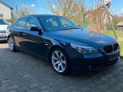 Second-hand BMW 530 M Sport 218 CP (160 kW) 2005 Albastru Berlinǎ