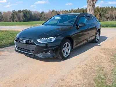 Gebraucht Audi A4 Ambiente 163 PS (119 kW) 2020 Schwarz Kombi
