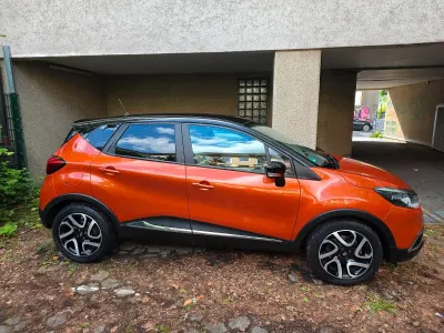 Gebraucht Renault Captur Elysee 118 PS (86 kW) 2016 Orange SUV