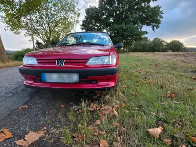 Gebraucht Peugeot 306 Cabriolet 101 PS (74 kW) 1995 Rot Cabrio