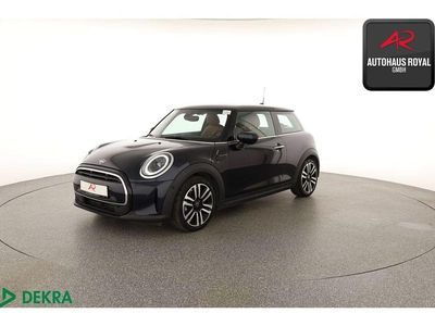 Gebraucht Mini Cooper 136 PS (100 kW) 2023 Schwarz (metallic) Kleinwagen