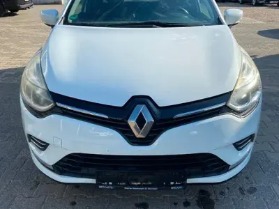 Gebraucht Renault Clio 75 PS (55 kW) 2018 Weiß Limousine
