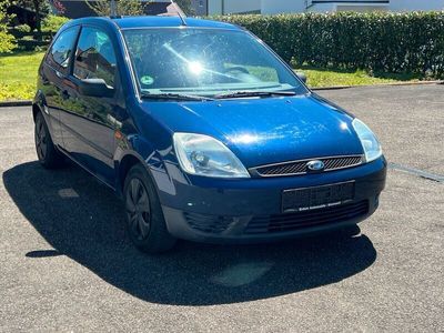 gebraucht Ford Fiesta 1.3_TÜV NEU_