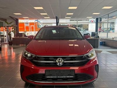 Second-hand VW Taigo Life 95 CP (69 kW) 2024 Roșu SUV