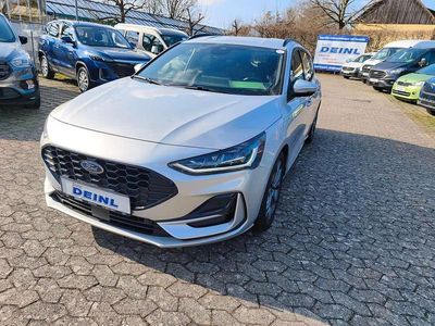Gebraucht Ford Focus ST-Line X 116 PS (85 kW) 2024 Polarsilber metallic Kombi