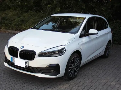 Brugt BMW 225 Active Tourer iPerformance 224 HK (164 kW) 2019 Hvid MPV