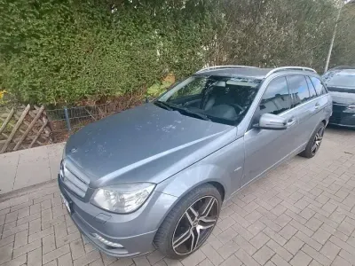 Gebraucht Mercedes C350 231 PS (169 kW) 2010 Grau Kombi