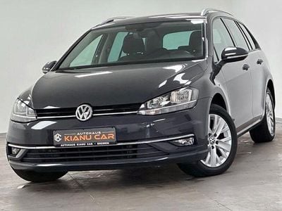 Second-hand VW Golf VII Sound 245 CP (180 kW) 2017 Gri Break