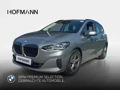 Używany BMW 223 Active Tourer Luxury Line 204 KM (150 kW) 2023 Szary Minivan