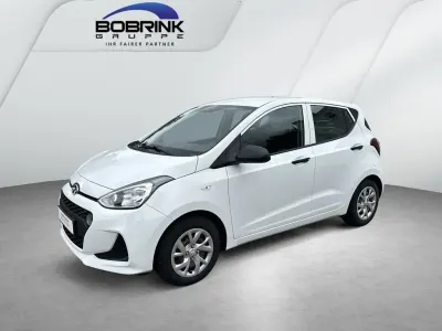Gebraucht Hyundai i10 67 PS (49 kW) 2018 Weiß Kleinwagen