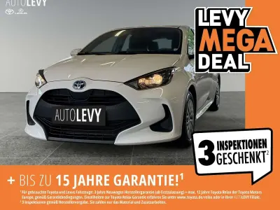 Gebraucht Toyota Yaris Hybrid Business Edition 116 PS (85 kW) 2022 Weiß Kleinwagen