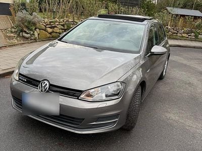 Gebraucht VW Golf VII Comfortline 110 PS (80 kW) 2015 Limousine