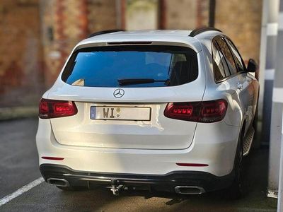 Usata Mercedes GLC200 AMG 197 CV (144 kW) 2019 Bianco SUV