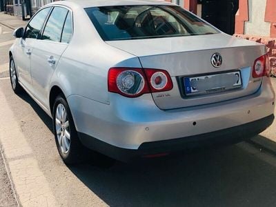 Gebraucht VW Jetta Comfortline 150 PS (110 kW) 2006 Silber Limousine